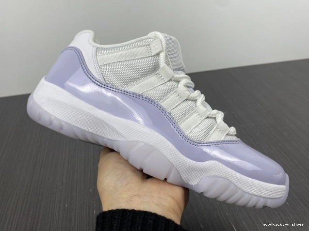 Rep Jordan AH7860-101 Violet Pure WMNS Air Low 11 0630